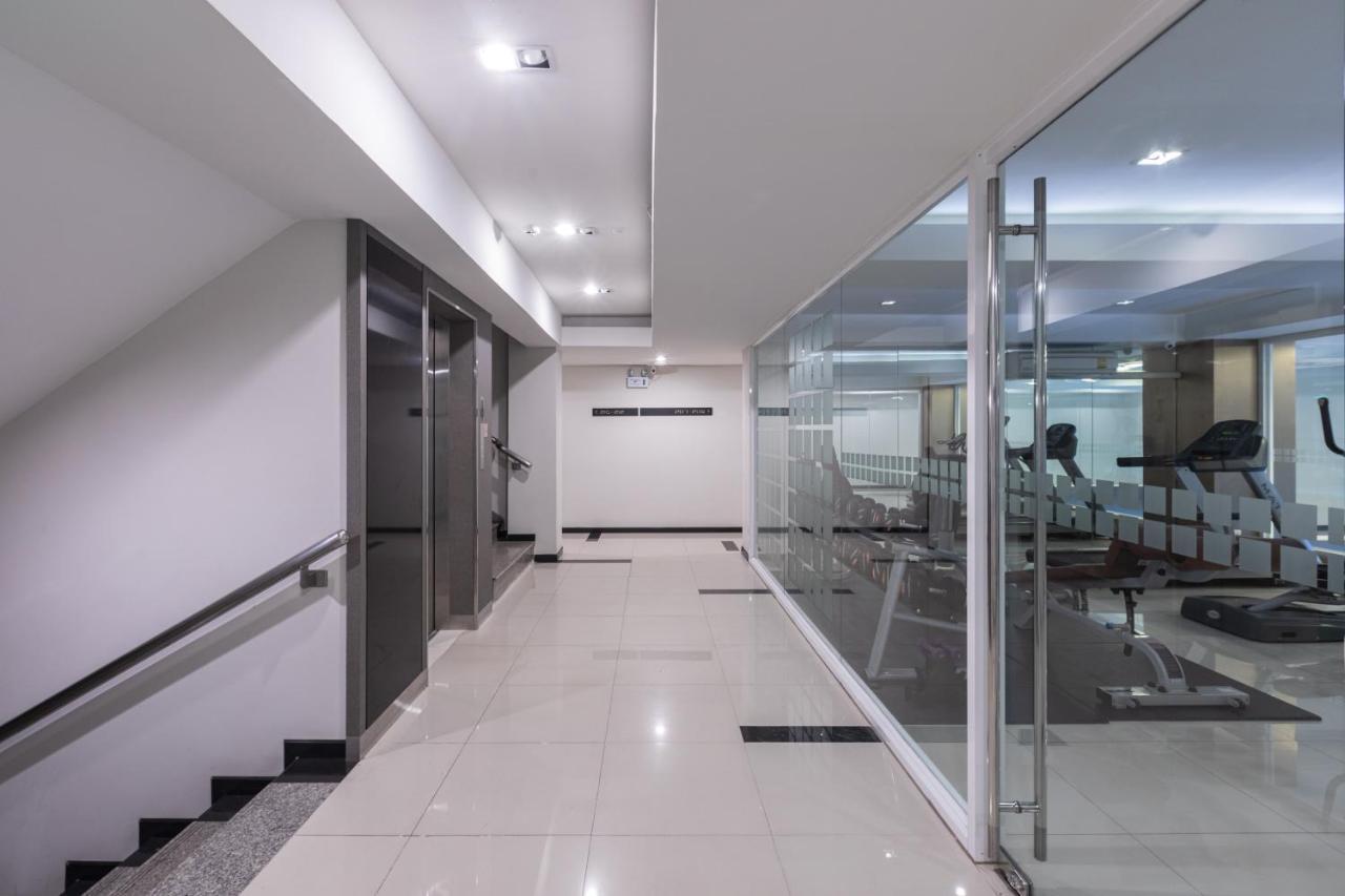 Cubic Pratunam Бангкок Экстерьер фото